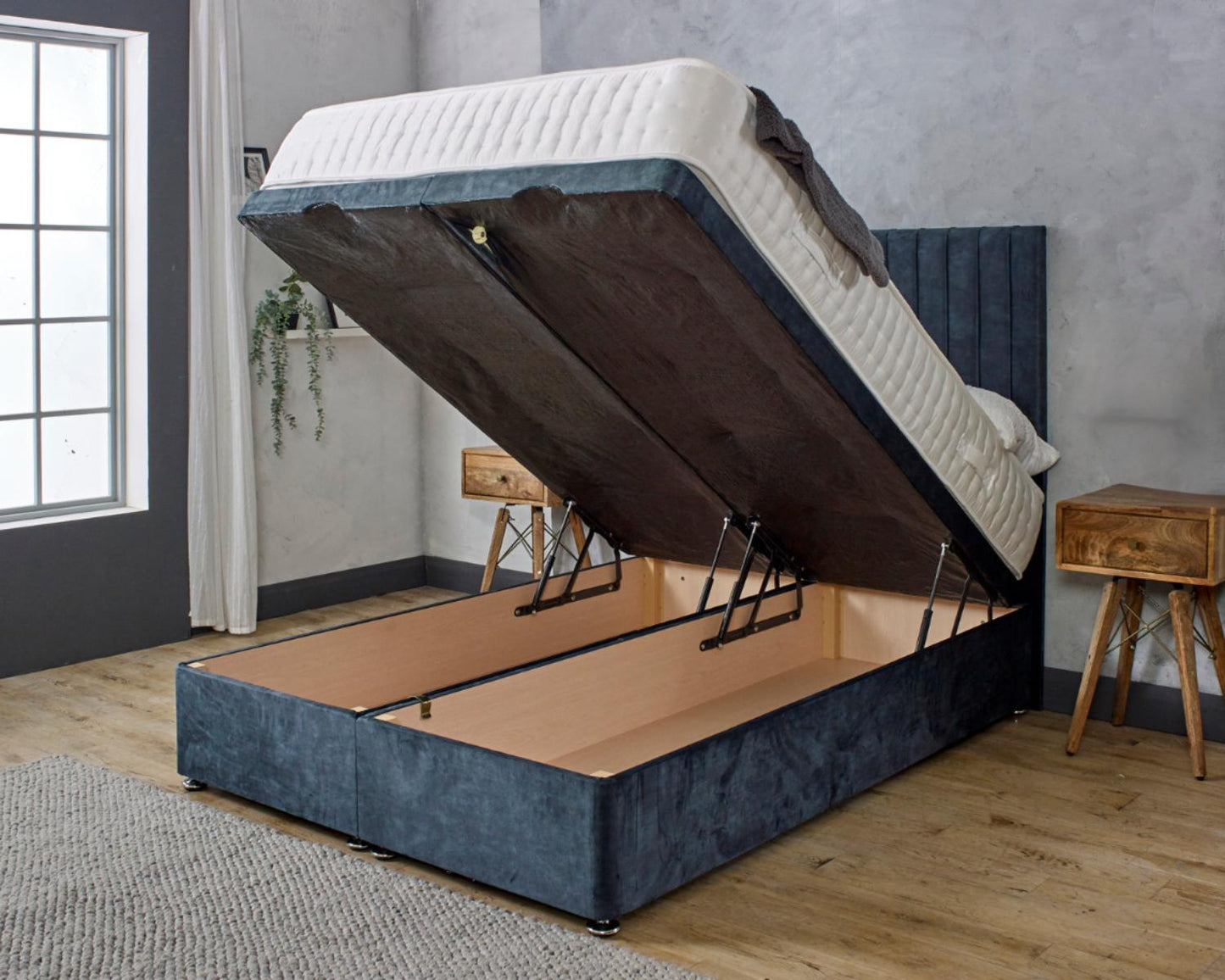 Divan Ottoman Bed in London